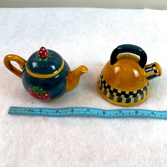 Vintage Debbie Mumm for Sakura Teapot & Kettle Salt & Pepper Shakers - Picture 3 of 6
